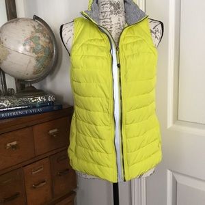 Tangerine running puffer hi-vis vest